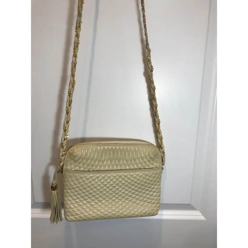 Bally Vintage Quilted Beige Leather Crossbody Bag Tassel Gold Chain Lux EUC